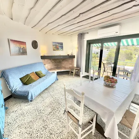 Greco Apartment *