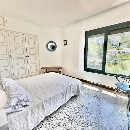 Apartment Greco Roses